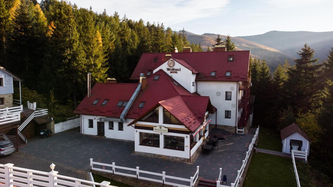 Wellland Hotel Yaremche Dış mekan fotoğraf