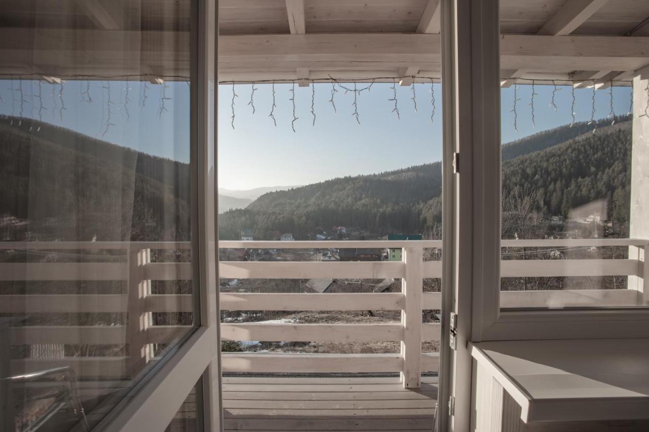 Wellland Hotel Yaremche Dış mekan fotoğraf