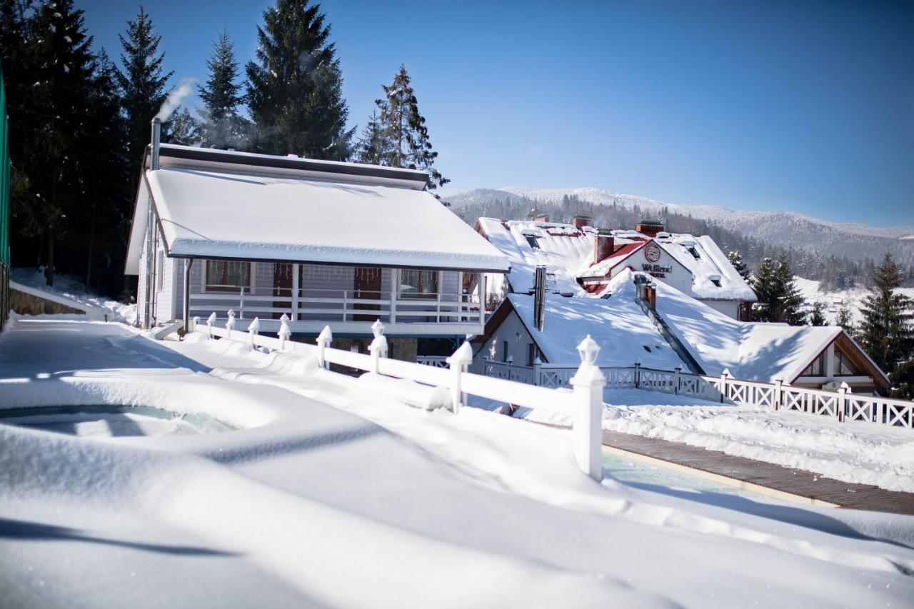 Wellland Hotel Yaremche Dış mekan fotoğraf