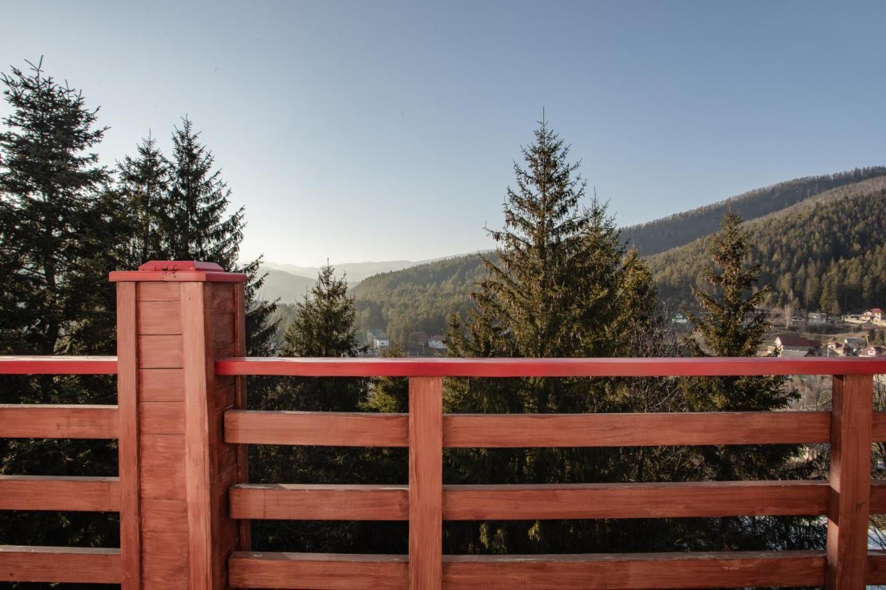 Wellland Hotel Yaremche Dış mekan fotoğraf