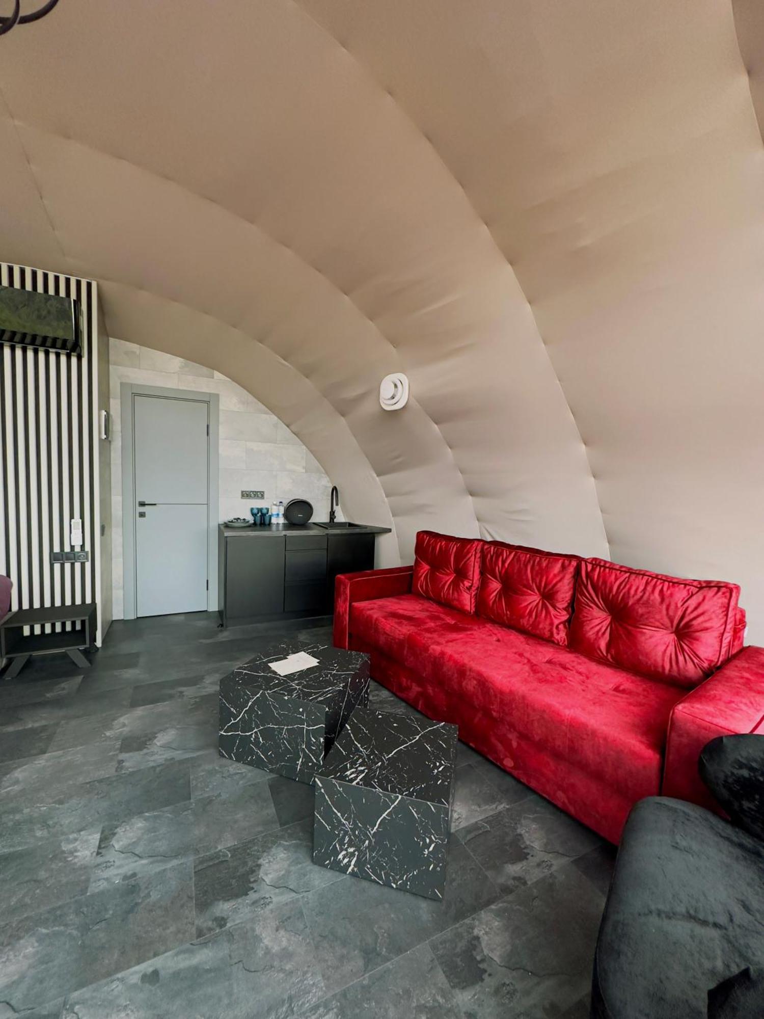 Wellland Hotel Yaremche Dış mekan fotoğraf