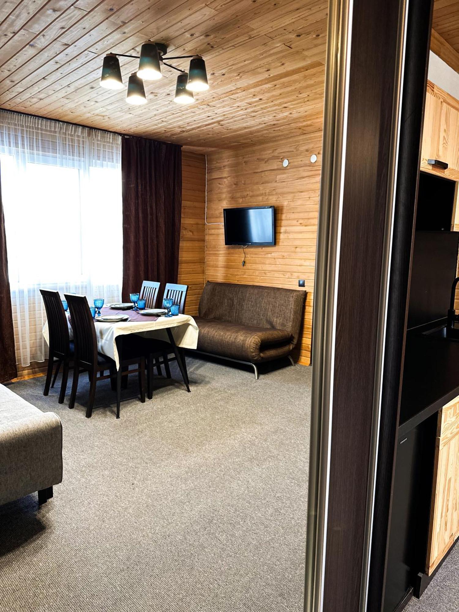 Wellland Hotel Yaremche Dış mekan fotoğraf