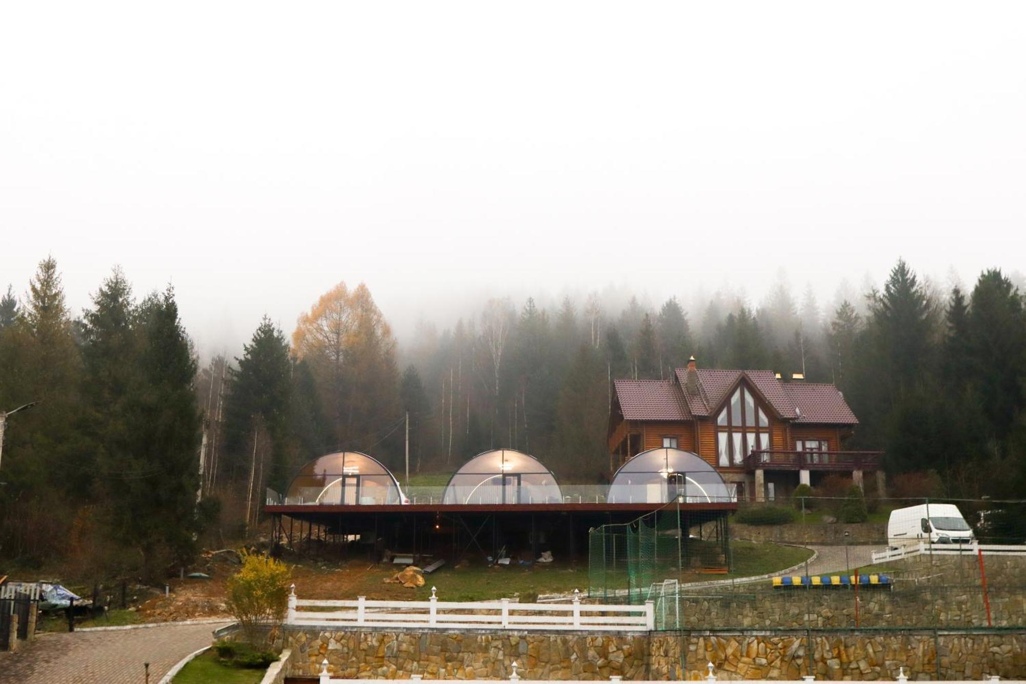 Wellland Hotel Yaremche Dış mekan fotoğraf
