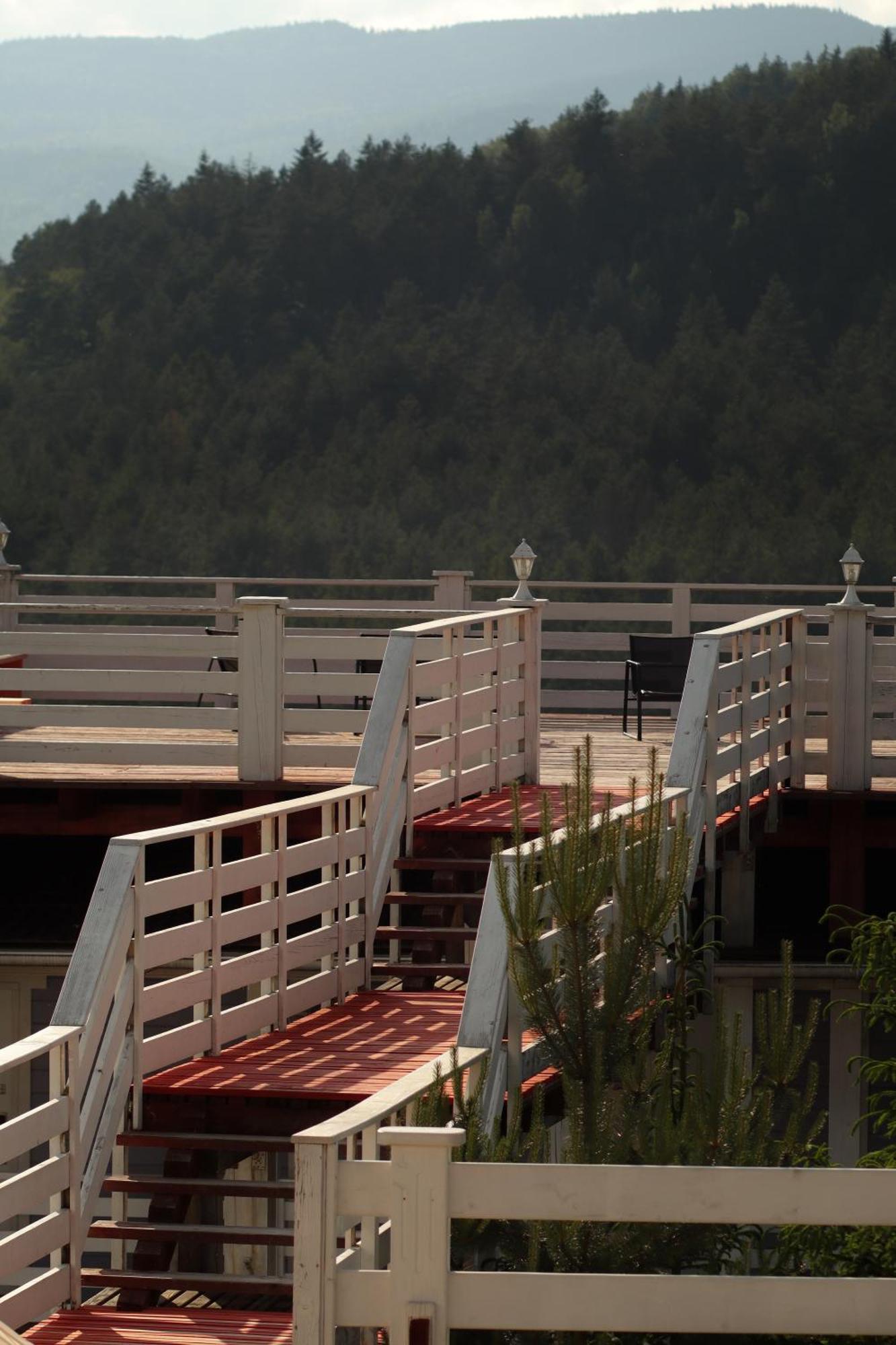 Wellland Hotel Yaremche Dış mekan fotoğraf